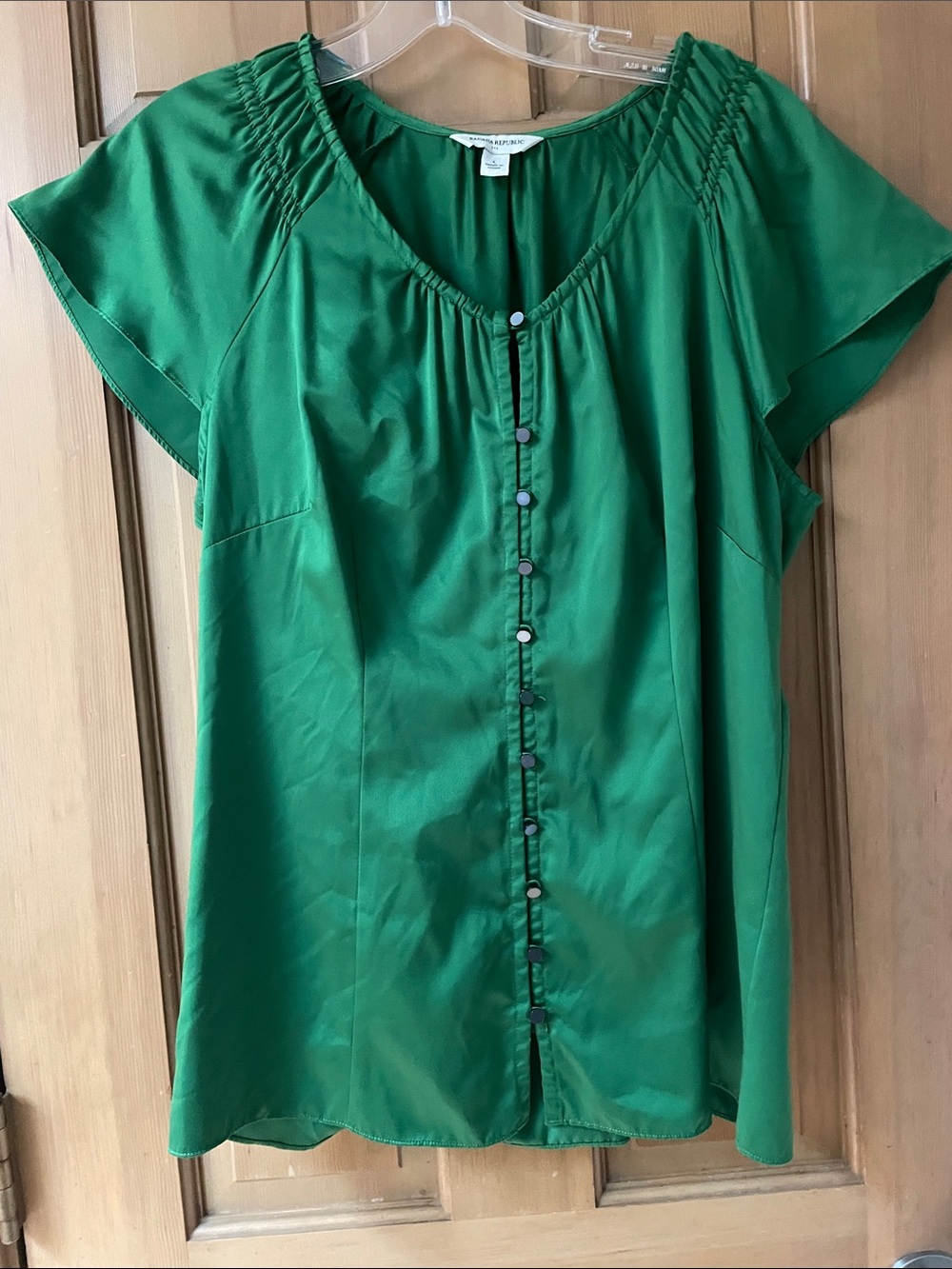 Banana Republic Emerald Green Button-Front Blouse
